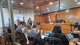Formalizan a tres abogados y a funcionario judicial en indagatoria por corrupción en Los Ángeles