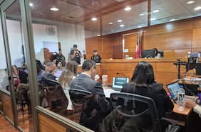 Formalizan a tres abogados y a funcionario judicial en indagatoria por corrupción en Los Ángeles