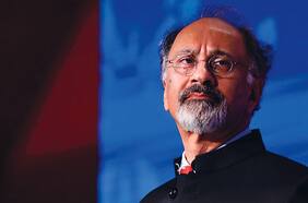 Indermit Gill: “Países como Chile tienen que empezar a ser mucho más innovadores y empezar a contribuir a estas nuevas tecnologías y no sólo utilizarlas”