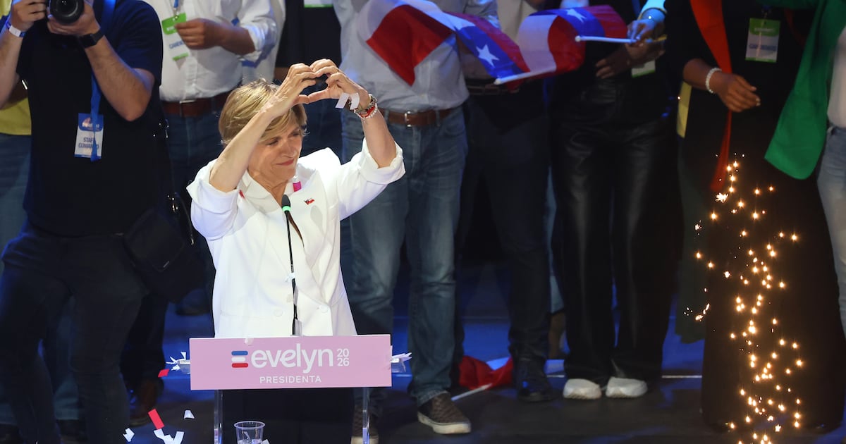 Matthei desestima la foto de unidad del domingo con otros candidatos de oposición: El desencuentro que revela más que una simple imagen