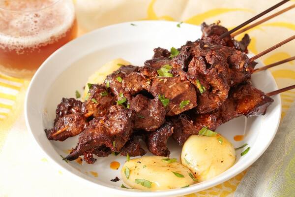 Anticuchos: 4 consejos y 6 recetas para hacer las mejores brochetas ...