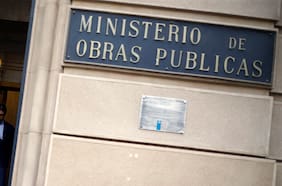 Obras Públicas encabeza la lista: 14 ministerios entre instituciones con licencias médicas denunciadas por Contraloría