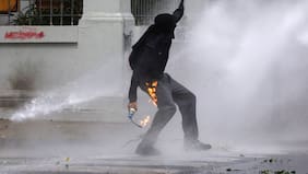 Cadem: 75% apoya que estudiantes que participan en hechos violentos pierdan acceso a la gratuidad universitaria