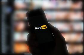 La historia de Pornhub: cómo es y dónde ver el polémico documental sobre el sitio pornográfico