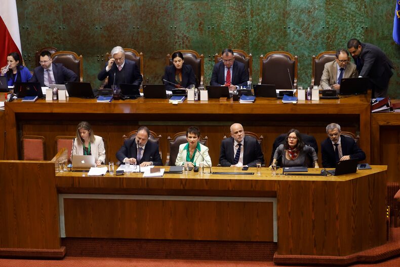 AC contra ministra Toha en la Camara de Diputados