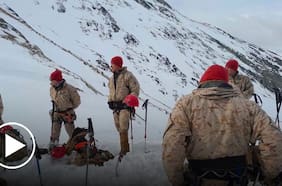 Marines de EE.UU. ejercitan con la Armada argentina en Tierra del Fuego