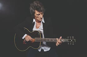 Ronnie Wood de The Rolling Stones anuncia show solista en Chile