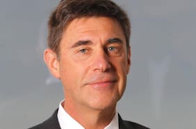 El primogénito de Horst Paulmann toma el mando de Cencosud: Manfred Paulmann asume la presidencia