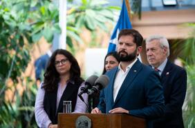 Presidente Boric destaca figura de Isabel Allende tras su destitución