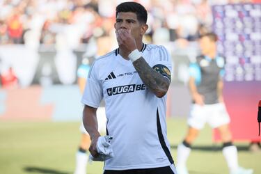 Esteban Pavez, en el amistoso entre Colo Colo y Racing