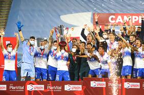 Tricampeones: la historia se rinde ante la UC