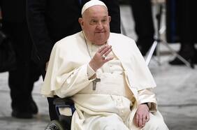 Papa Francisco no participaría en liturgia del Viernes Santo ni en el Vía Crucis para cuidar su salud