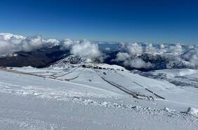 Reportan avalancha en centro de esquí La Parva, Lo Barnechea