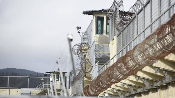 Iniciativa que sanciona “pelotazos”: Cámara de Diputados aprueba proyecto que fortalece seguridad perimetral en cárceles