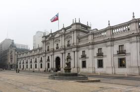 Columna de María José Naudon: La nostalgia y el relato político