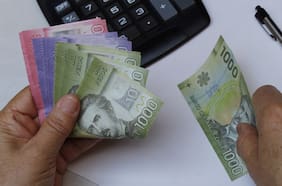 Debate por el reajuste del sueldo mínimo: ¿es viable que el gobierno pueda ofrecer un aumento de más de $14 mil?