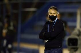 Presidente del Santos: “Holan se ajusta al perfil de técnico que queremos”