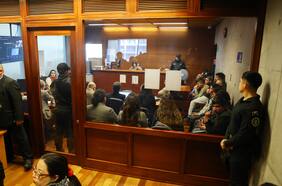 Allanamientos en Villa Francia: fijan prisión preventiva para formalizado por bombazo en automotora de Estación Central