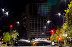 Santiago en cuarentena: ruido en la capital durante la noche disminuye 75% por medidas sanitarias