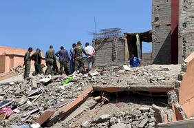 Muertos por fuerte sismo en Marruecos se elevan a más de 800