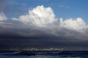 Científicos alertan de nuevo fenómeno que está aumentando peligro de derrumbes en cerros de Viña del Mar