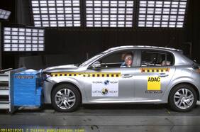 El viejo Hyundai Tucson y el Peugeot 208 argentino provocan otro desastre en Latin NCAP