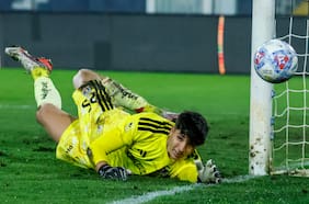 Ante la llegada de Vozinha: los sólidos números con los que Gabriel Maureira intenta aferrarse al arco de Colo Colo