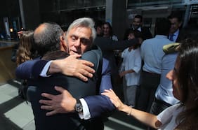 El encuentro de desagravio de la vieja guardia de la UDI a Pablo Longueira