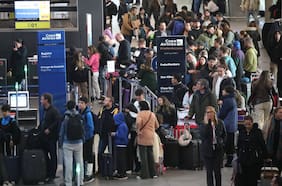 Atrasos y cancelaciones de vuelos: el balance de la industria ante las movilizaciones en diversos aeropuertos de Chile