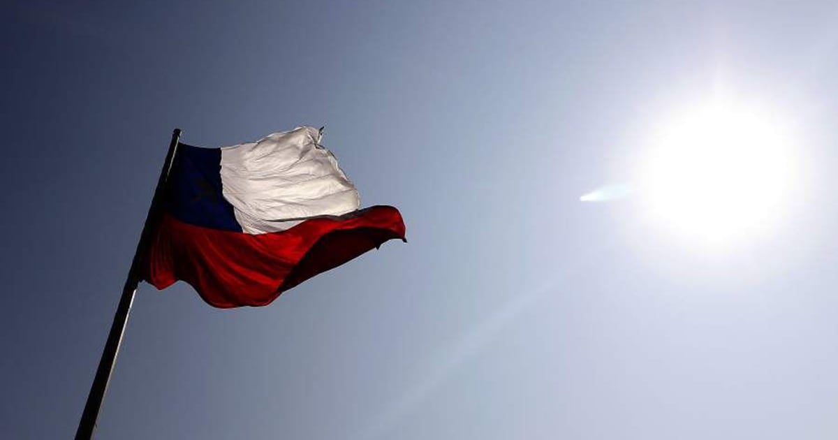 Chile se desacopla de la OCDE: La caída de ingresos que revela un país en tensión económica y social