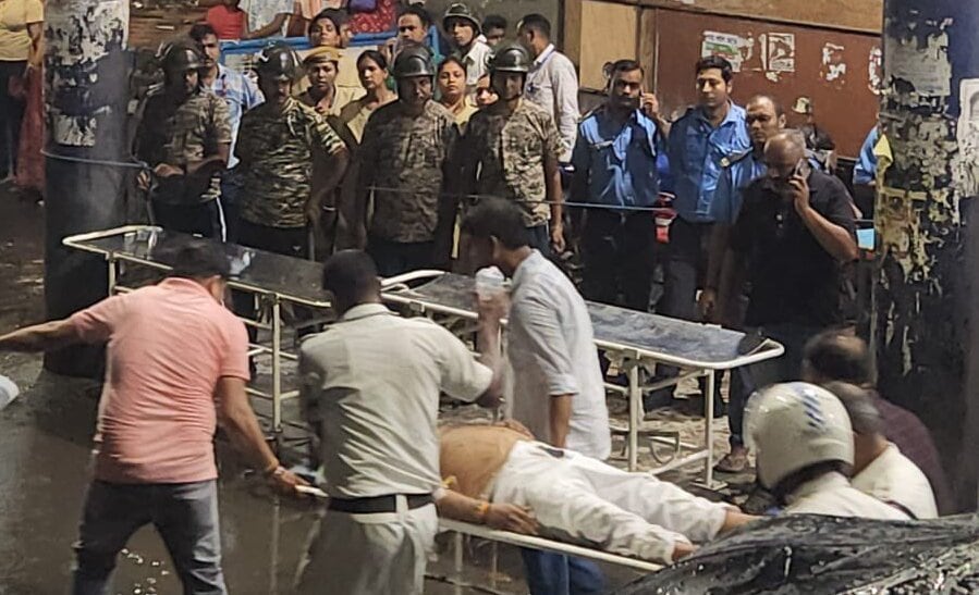 India: al menos 18 muertos deja avalancha humana durante una celebración religiosa en Calcuta