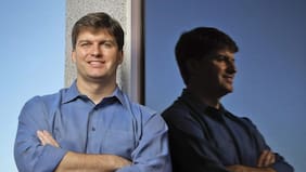 Michael Burry, uno de los que anticipó la crisis financiera del 2008, va contra la tendencia del mercado