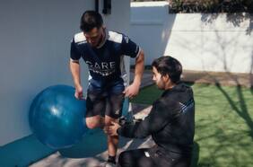 Duros entrenamientos, clases y trabajo: la especial preparación de Cristóbal Martínez para el Mundial de Pádel