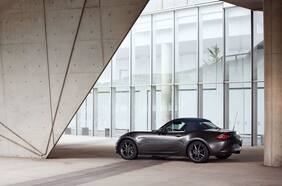 Mazda aplica un nuevo condimento a la exitosa receta del MX-5