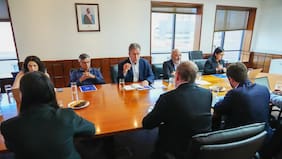 Juan Carlos Muñoz y Louis de Grange sostienen reunión bilateral por traspaso de mando en Transportes