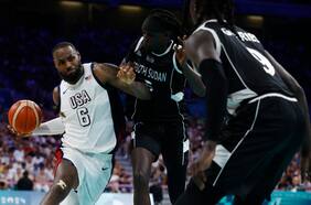 El Dream Team impone su historia ante la sorprendente Sudán del Sur en el básquetbol olímpico y avanza a cuartos de final