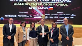 Gerente general de Bci recibió premio por su liderazgo en gestión de personas