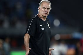 Juicio de la prensa charrúa al empate del Uruguay de Bielsa ante Inglaterra en Wembley