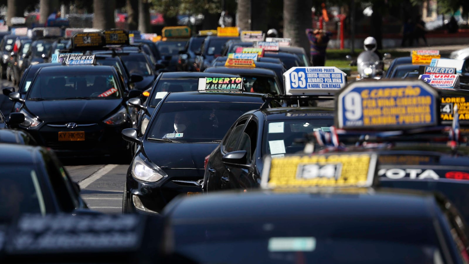 Colectivos XL: nueva normativa permite incorporar vehículos para transportar hasta ocho pasajeros