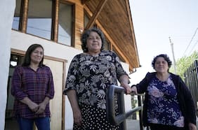 Video: Grupo de vecinas recicla materiales para construir sedes comunitarias