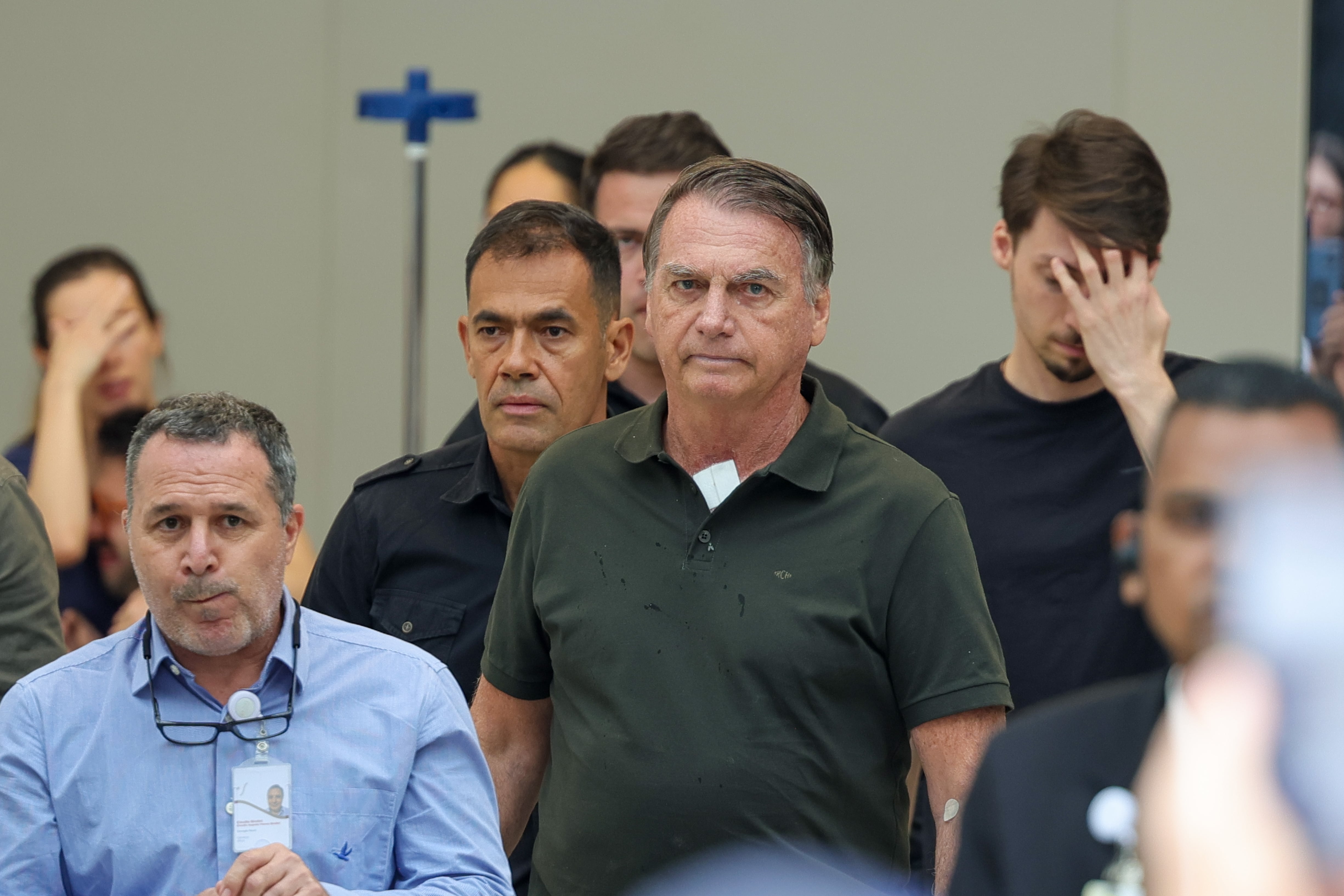Bolsonaro Operado: Justicia Brasileña Autoriza Salida Temporal