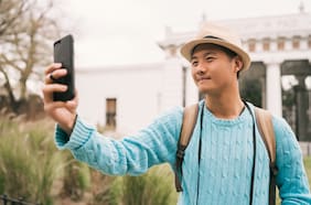 Por qué los turistas jóvenes de China visitan lugares en masa: hay una explicación