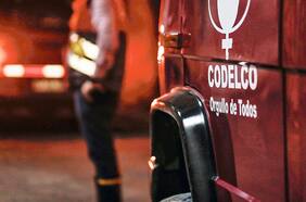 Codelco reduce su dotación de contratistas en casi 17 mil personas y anota inédita reducción de personal propio en Chuquicamata