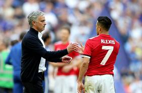 ¿Se reencuentran? La tirante relación entre Alexis Sánchez y José Mourinho que puede tener un nuevo capítulo en Turquía