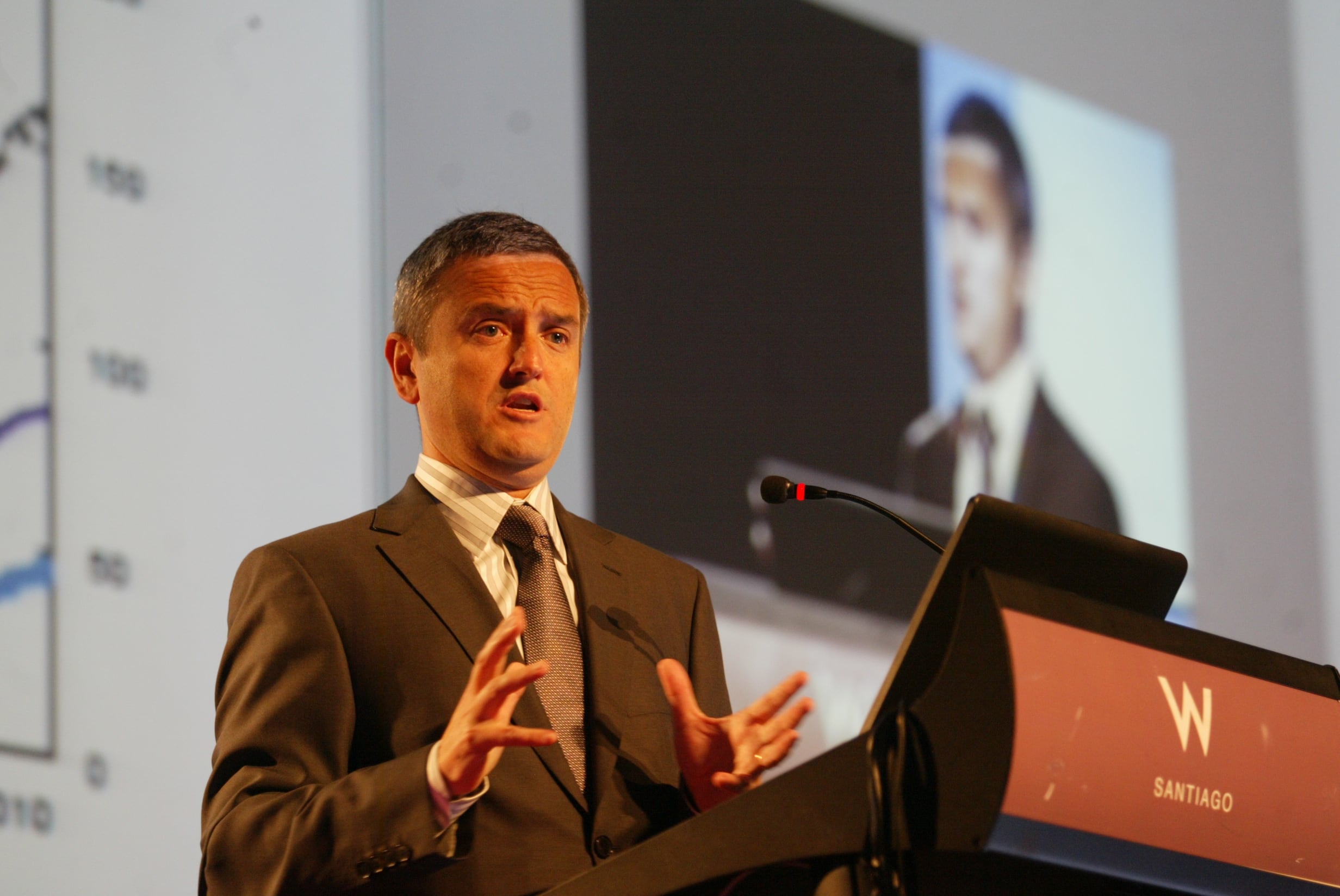 Ricardo Caballero gana premio Rey de España.