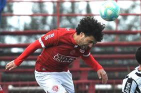 “Rápido, agresivo y dominante en los duelos”: el perfil de Maximiliano Falcón, el nuevo defensa de Colo Colo