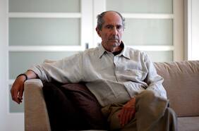 ¿Un doble juego?: biógrafo y biografiado, el debate que se abre en torno a la polémica por Philip Roth