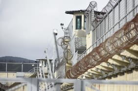 Exdirector de Gendarmería advierte que cárceles no están preparadas para custodiar a líder de Tren de Aragua