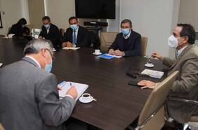 Subsecretario dice que en “las futuras cotizaciones no hay espacio para la participación de las AFP” y recibe dura respuesta del gremio