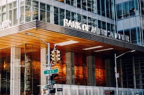 Francia detiene a dos nuevos sospechosos por atentado frustrado contra Bank of America en París